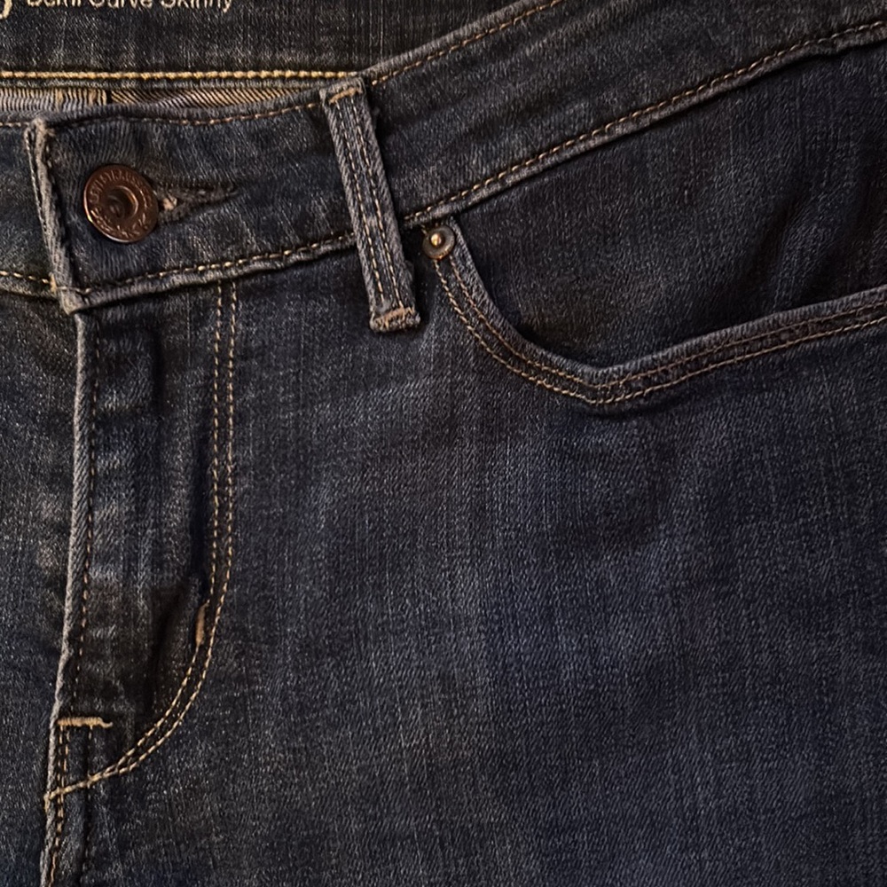 Levi’s Demi Curve Skinny Jeans - Picture 2 of 8